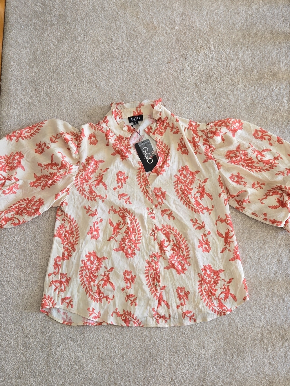 Gigio Coral Paisley Puff-Sleeve Blouse - Picture 7 of 7
